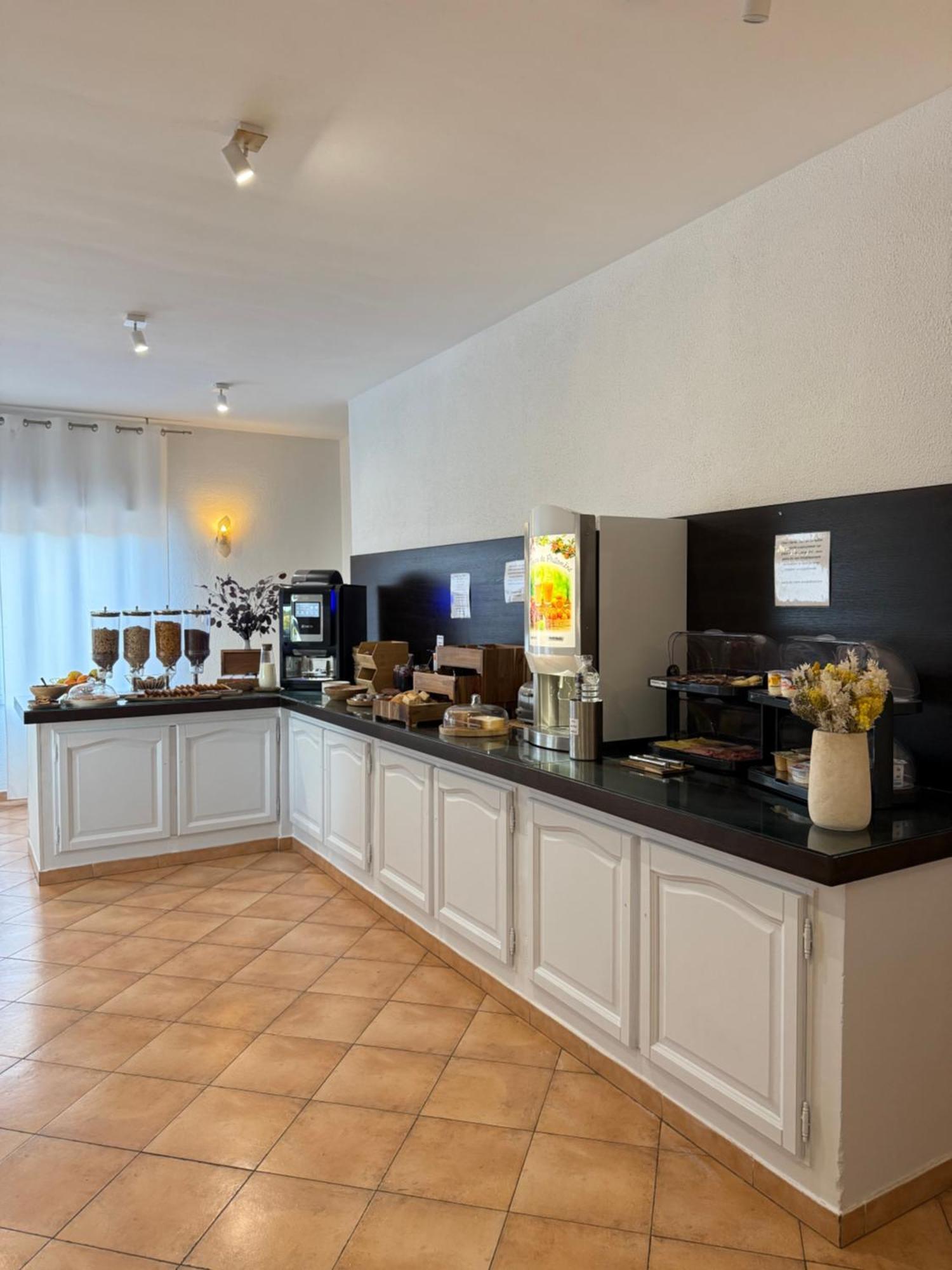 Hotel Thalassa Saint-Florent  Exterior photo
